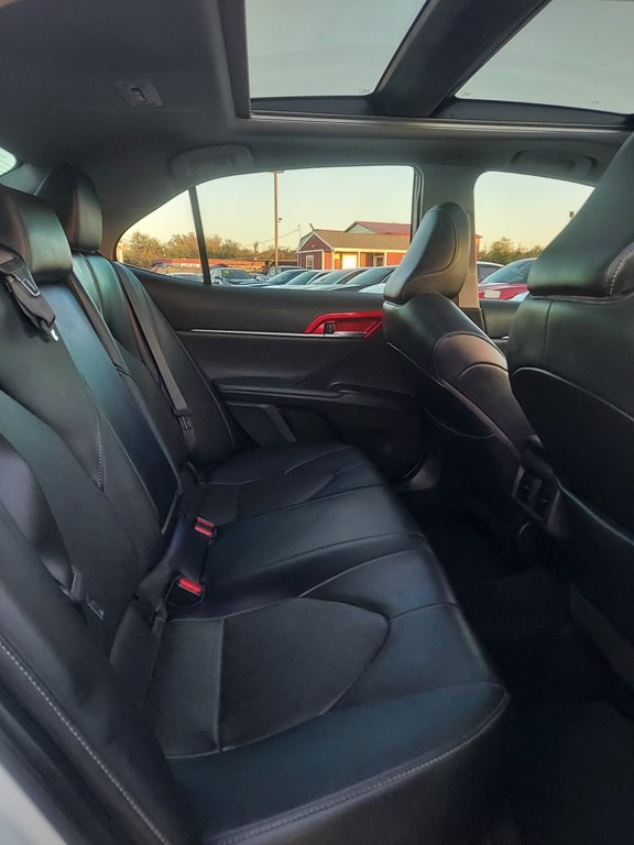 2022 Toyota Camry Image 12