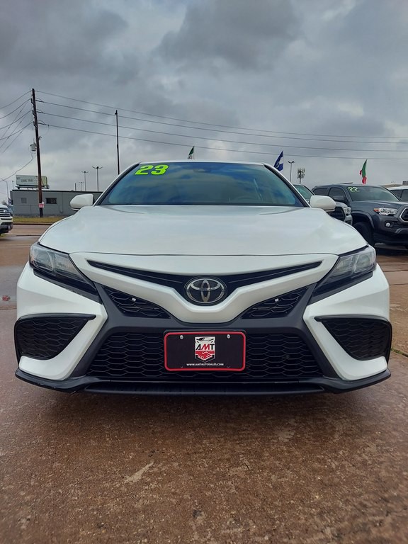 2023 Toyota Camry Image 2