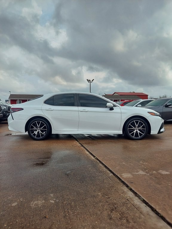 2023 Toyota Camry Image 4