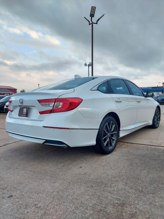 2022 Honda Accord Image 5