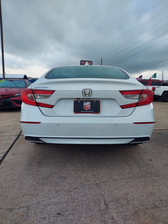 2022 Honda Accord Image 6