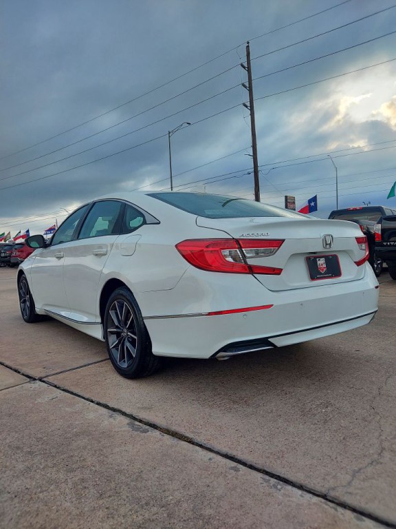 2022 Honda Accord Image 7