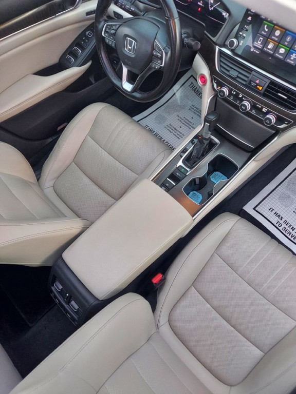 2022 Honda Accord Image 13