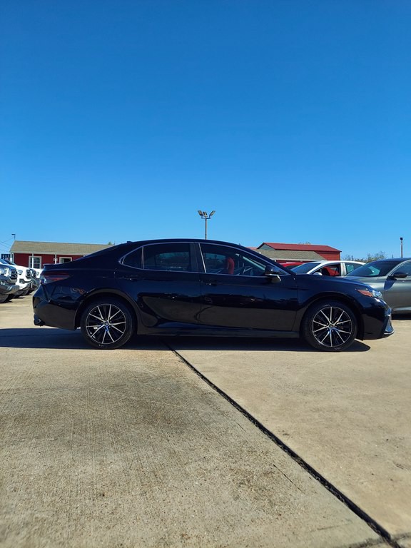 2023 Toyota Camry Image 4