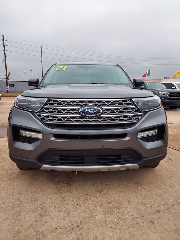 2021 Ford Explorer Image 2