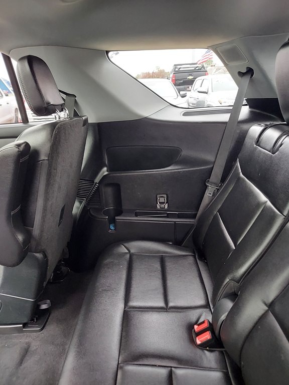 2021 Ford Explorer Image 11