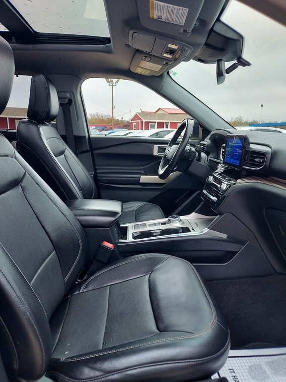 2021 Ford Explorer Image 12