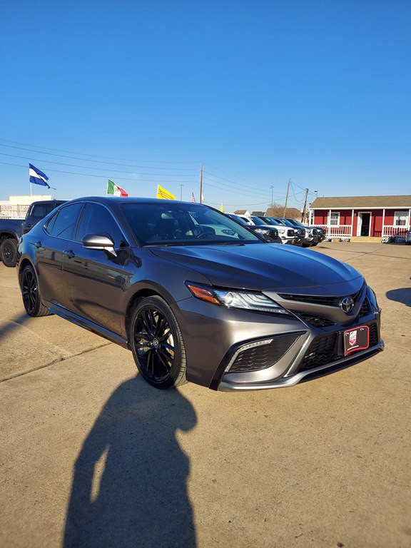 2022 Toyota Camry Image 3