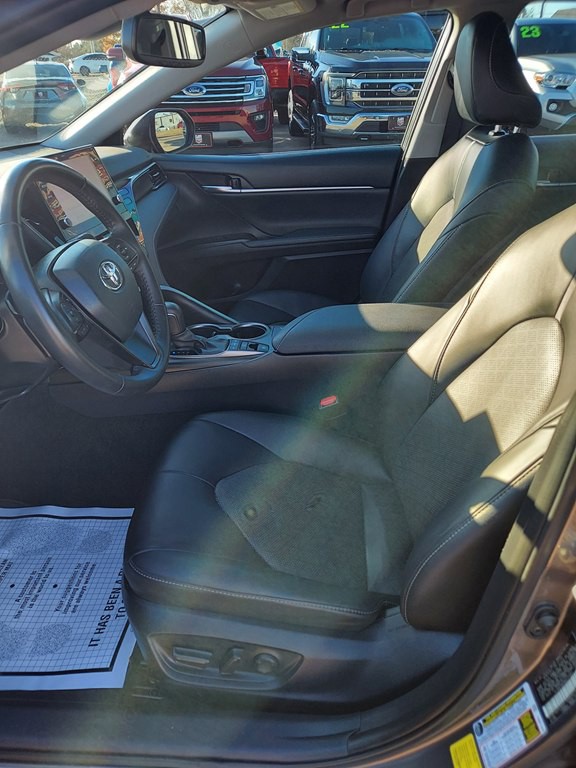 2022 Toyota Camry Image 9