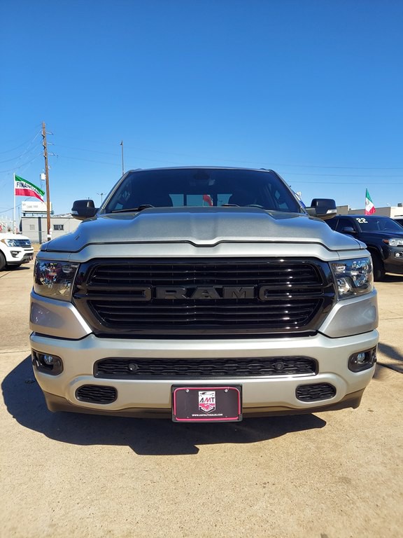 2022 RAM 1500 Image 2