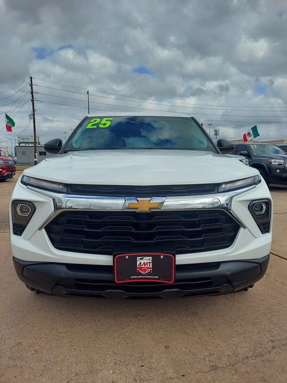 2025 Chevrolet Trailblazer Image 2