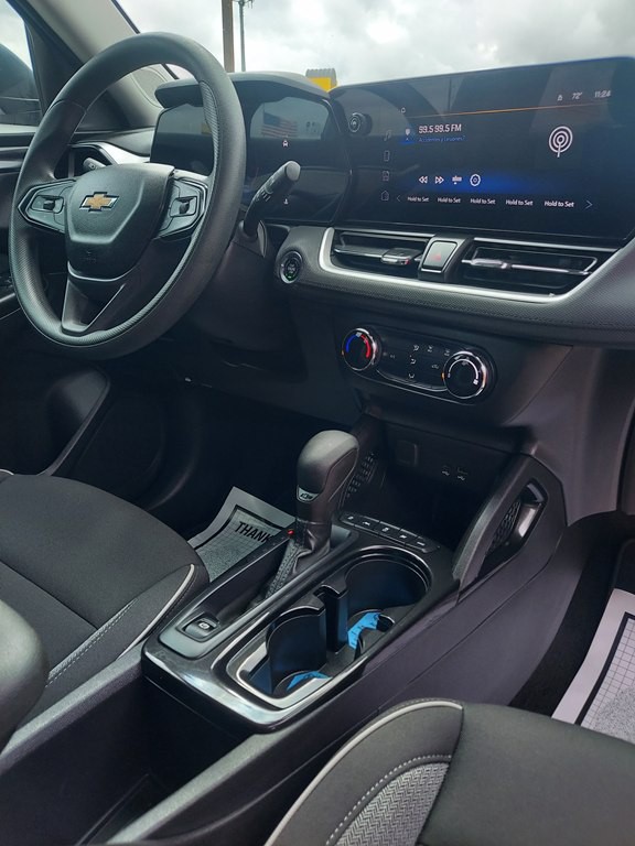 2025 Chevrolet Trailblazer Image 13