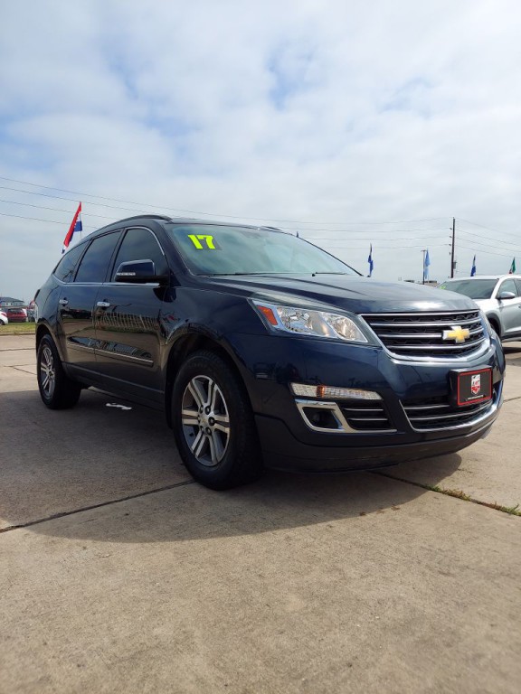 2017 Chevrolet Traverse Image 3