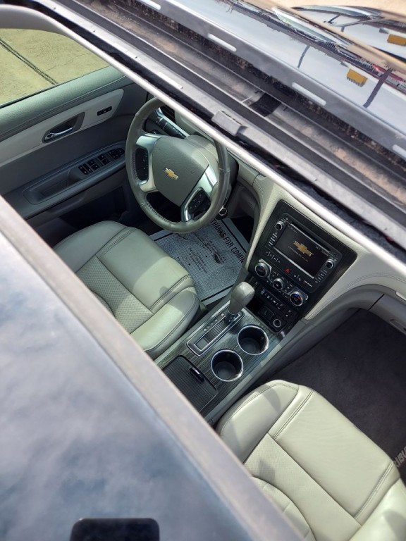 2017 Chevrolet Traverse Image 15