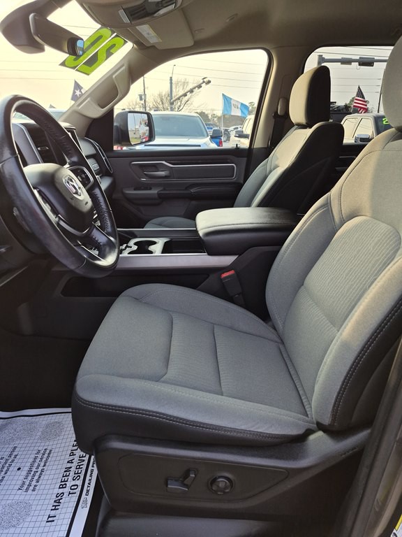 2020 RAM 1500 Image 9
