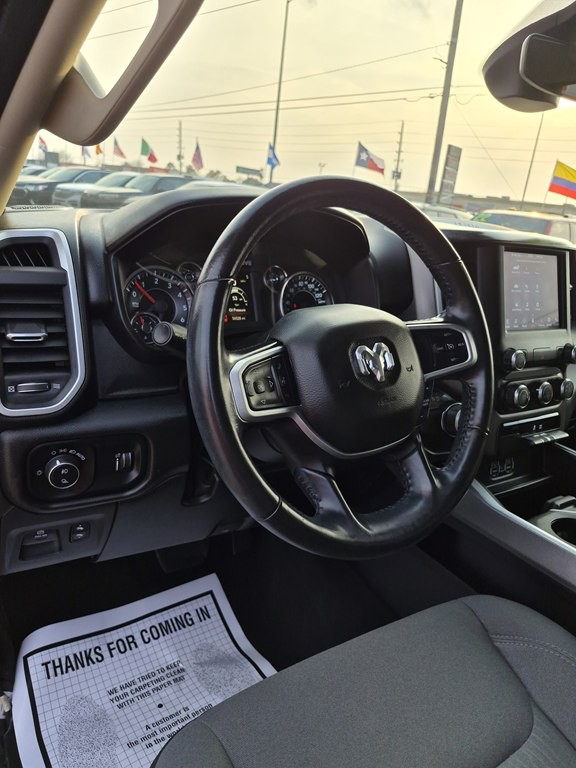 2020 RAM 1500 Image 16