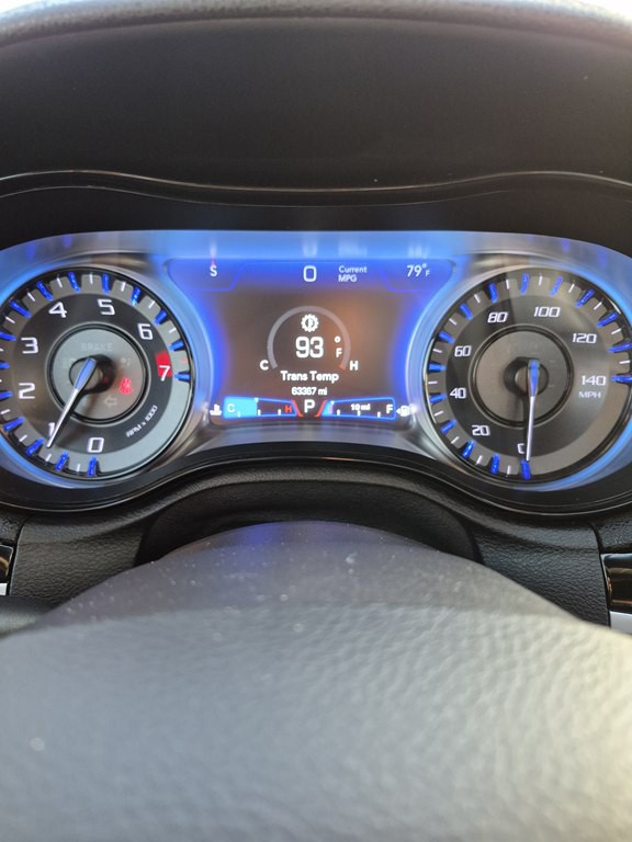 2023 Chrysler 300 Image 17