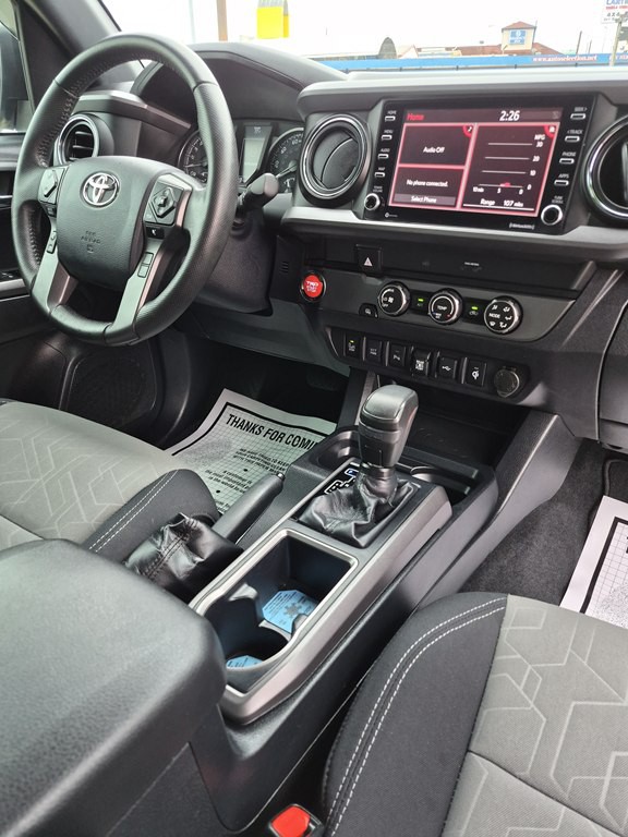 2020 Toyota Tacoma Image 12