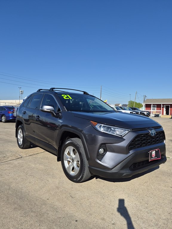 2021 Toyota Rav4 Image 3