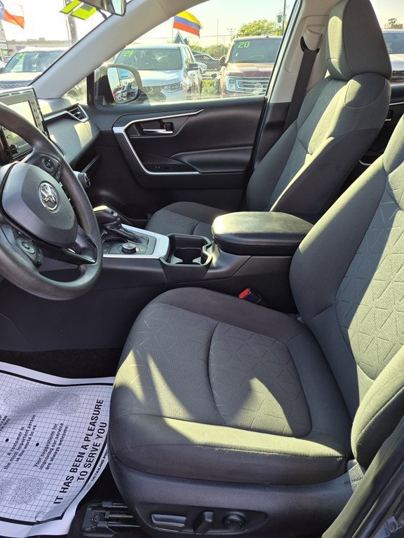 2021 Toyota Rav4 Image 9