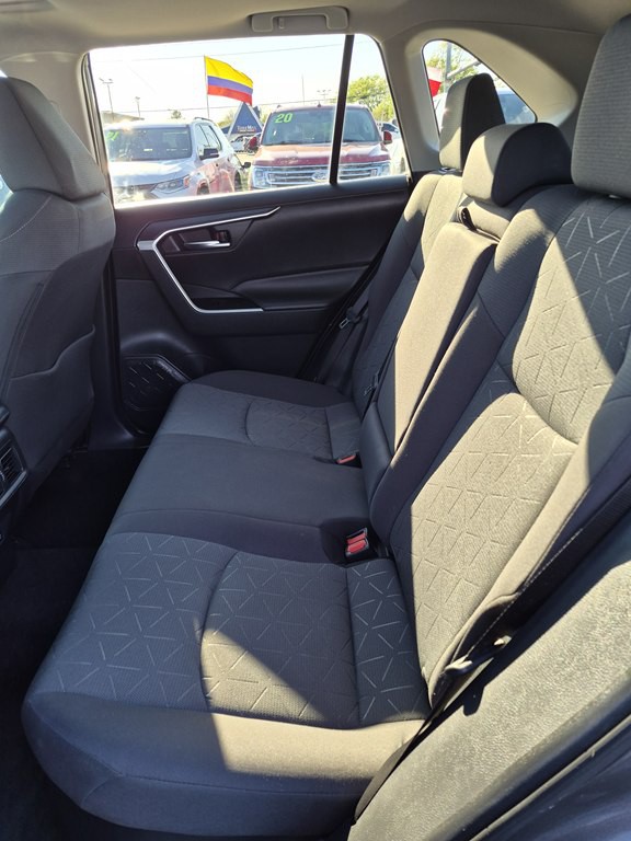 2021 Toyota Rav4 Image 10