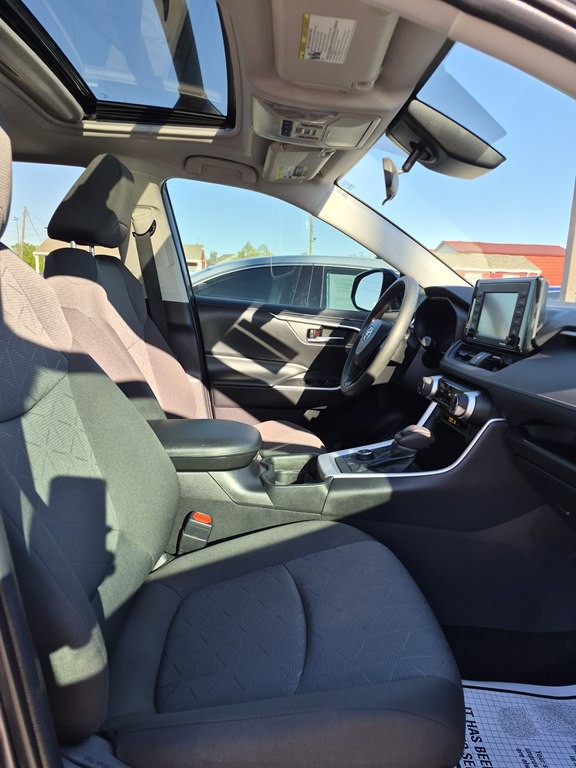 2021 Toyota Rav4 Image 11