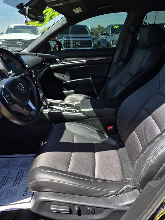 2022 Honda Accord Image 9