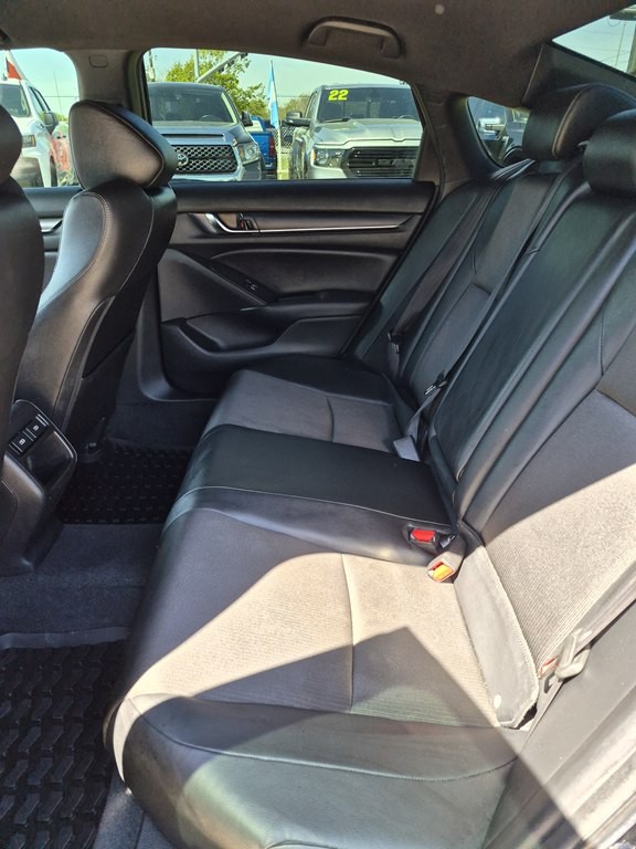 2022 Honda Accord Image 10