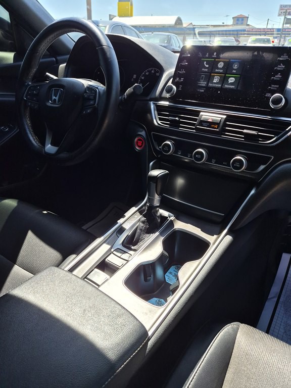 2022 Honda Accord Image 13