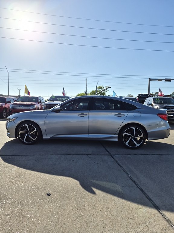 2020 Honda Accord Image 8