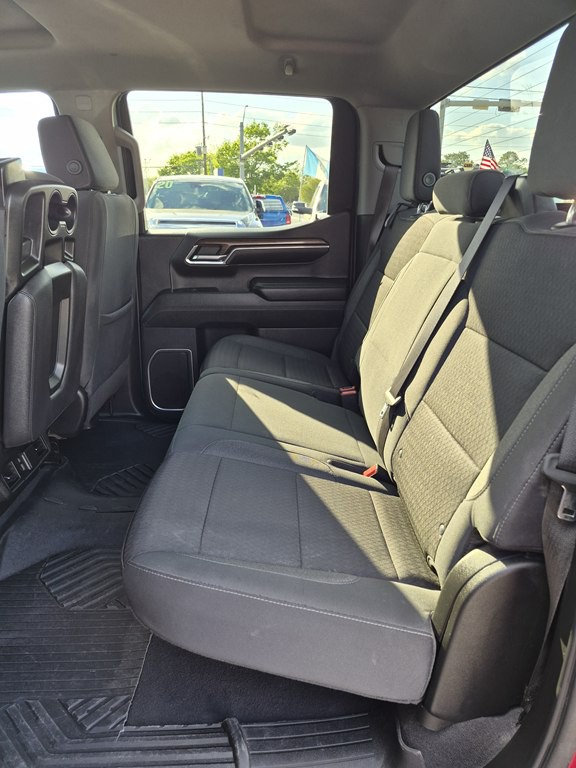 2023 Chevrolet Silverado 1500 Image 10