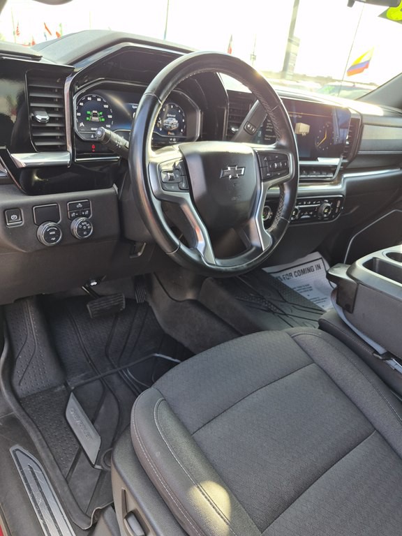 2023 Chevrolet Silverado 1500 Image 16