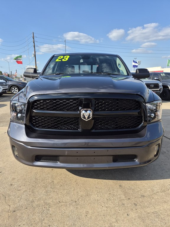 2023 RAM 1500 Image 2