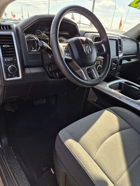 2023 RAM 1500 Image 16