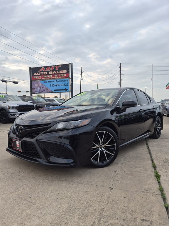 2021 Toyota Camry Image 1