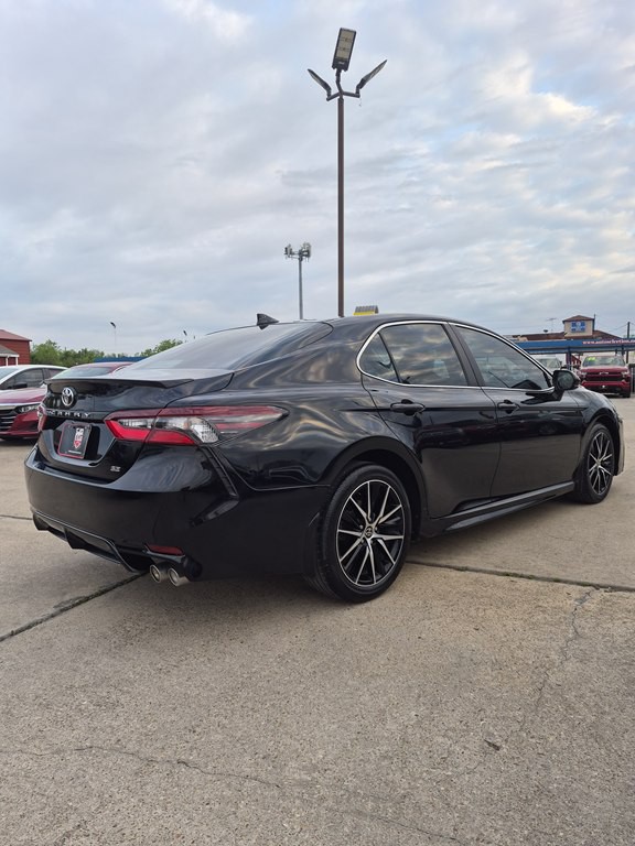 2021 Toyota Camry Image 5