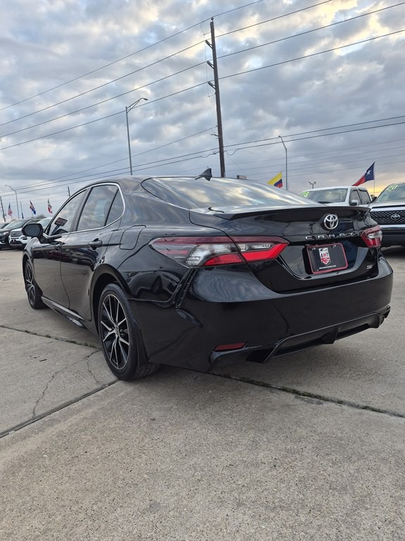 2021 Toyota Camry Image 7