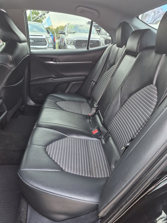 2021 Toyota Camry Image 10