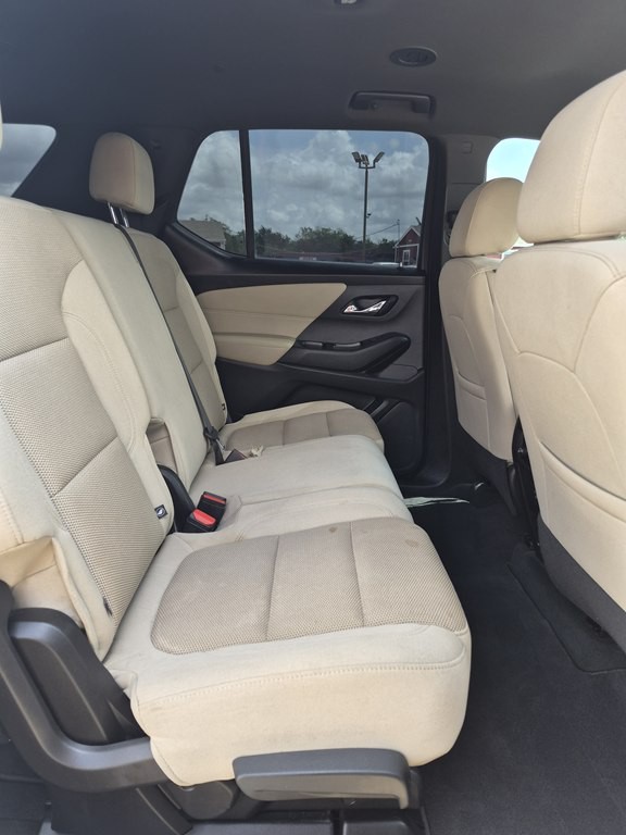 2022 Chevrolet Traverse Image 13