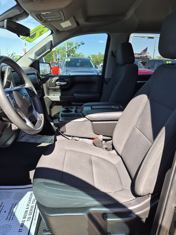 2021 Chevrolet Silverado 1500 Image 9