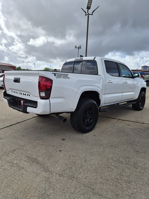 2021 Toyota Tacoma Image 5