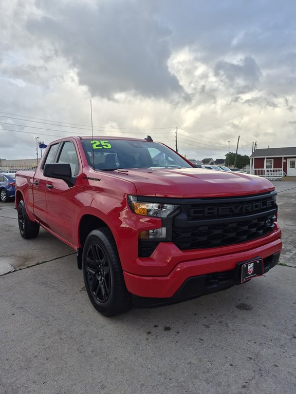 2025 Chevrolet Silverado 1500 Image 3