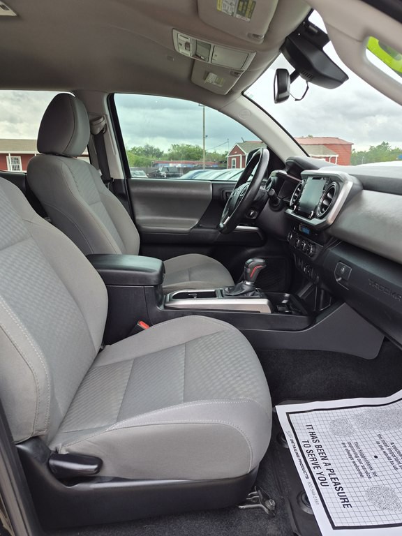 2023 Toyota Tacoma Image 11