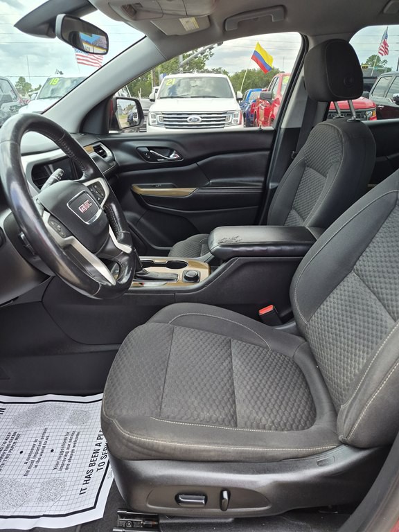 2018 GMC Acadia Image 9