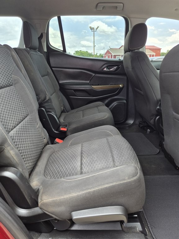 2018 GMC Acadia Image 13