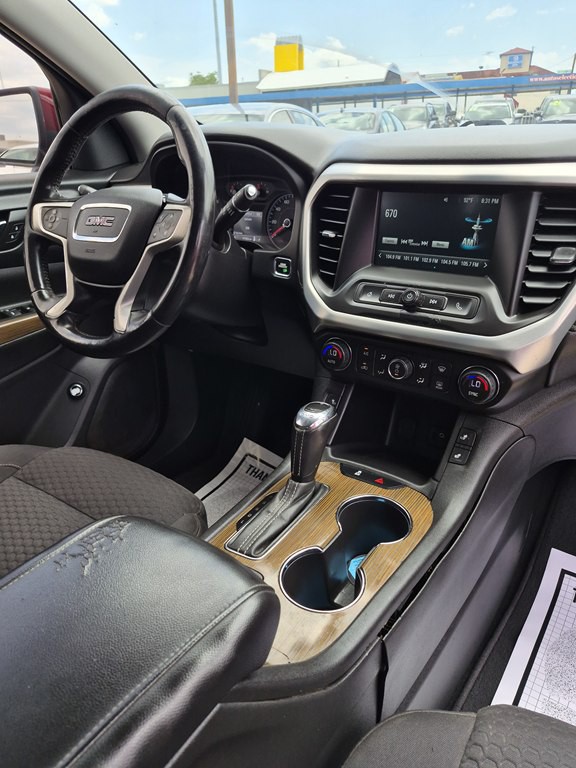 2018 GMC Acadia Image 15