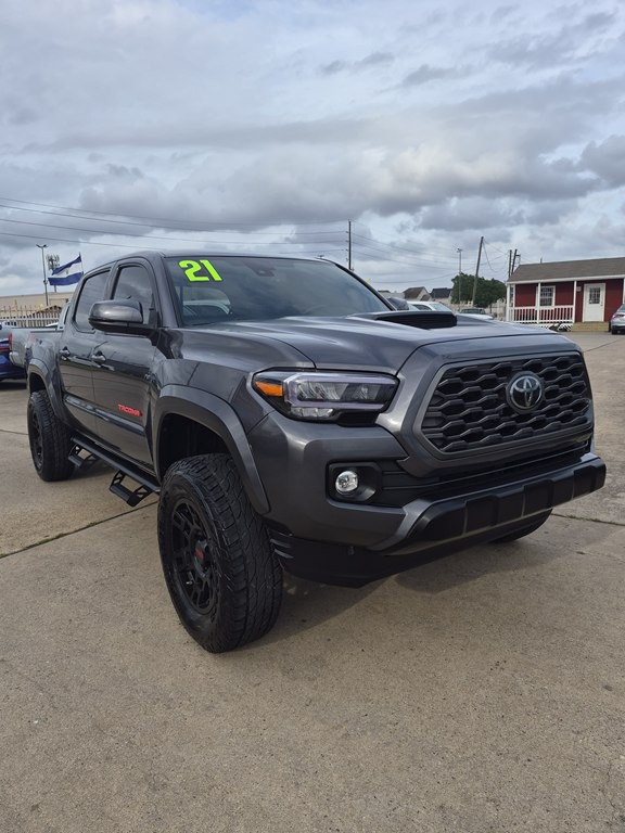 2021 Toyota Tacoma Image 3