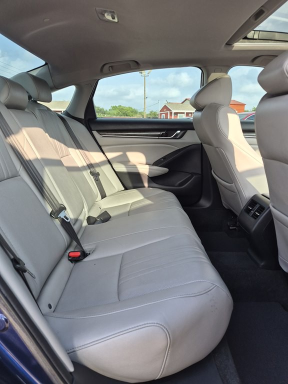 2020 Honda Accord Image 12