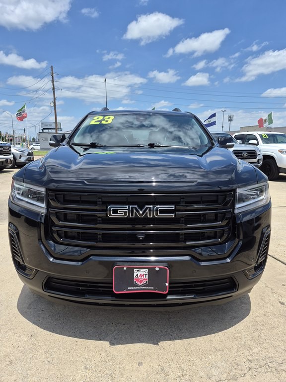 2023 GMC Acadia Image 2
