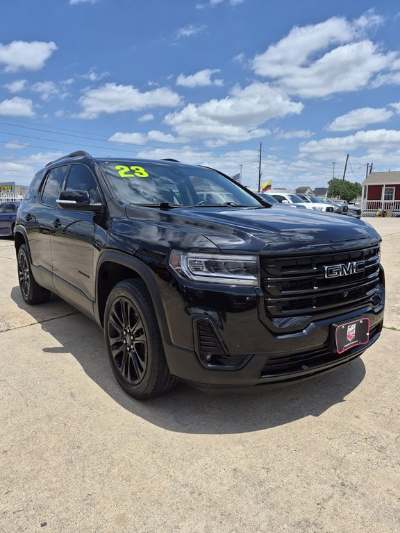 2023 GMC Acadia Image 3